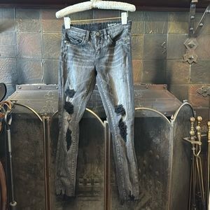 BlankNYC size 26,black stretchy jeans with holes excellent condition skinny crop